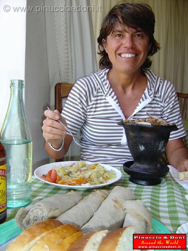 Ethiopia - 069 - Ethiopian Lunch.jpg